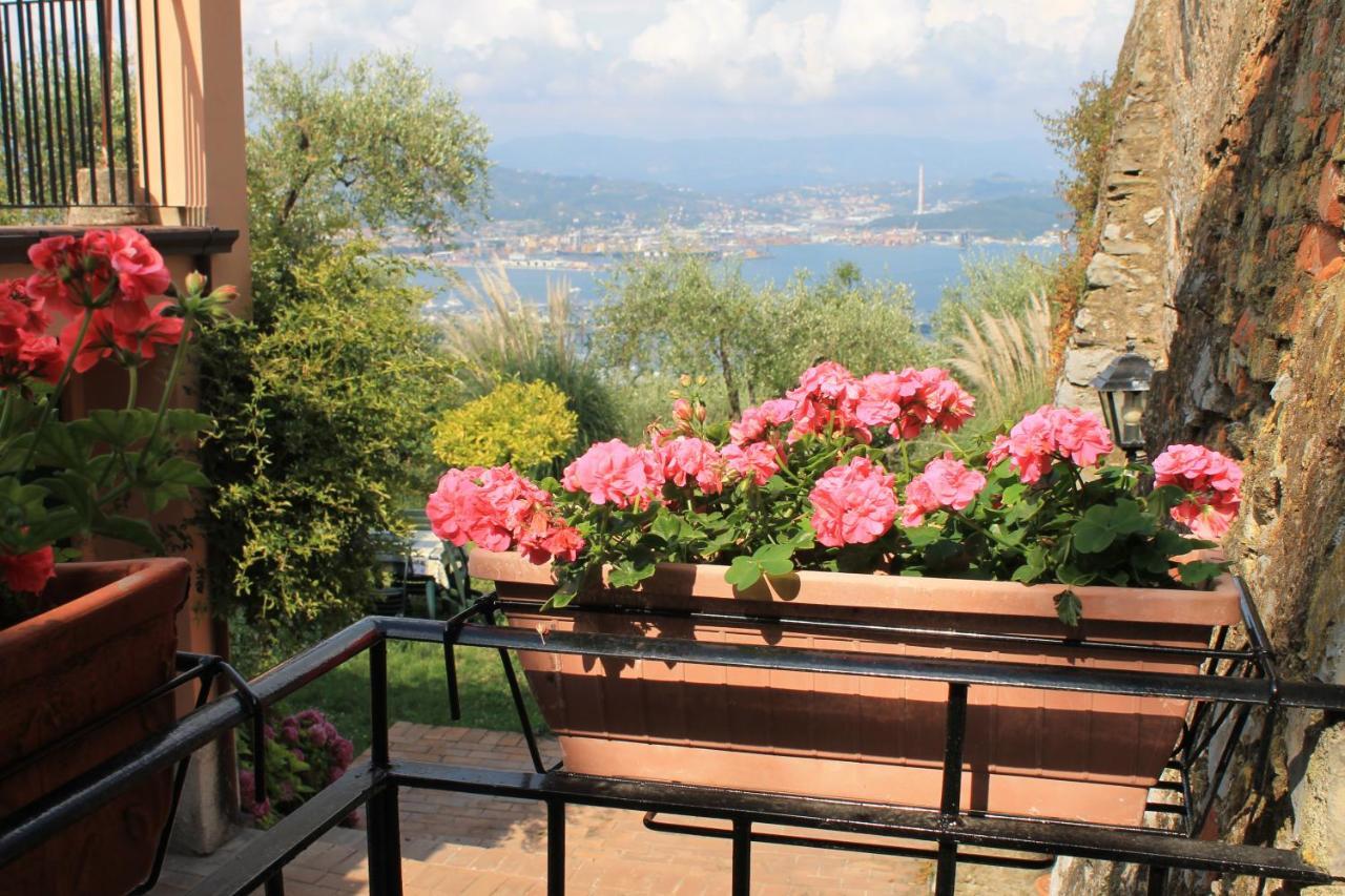 Vila Agriturismo Terrazza Sul Golfo - Il Casale La Spezia Exteriér fotografie